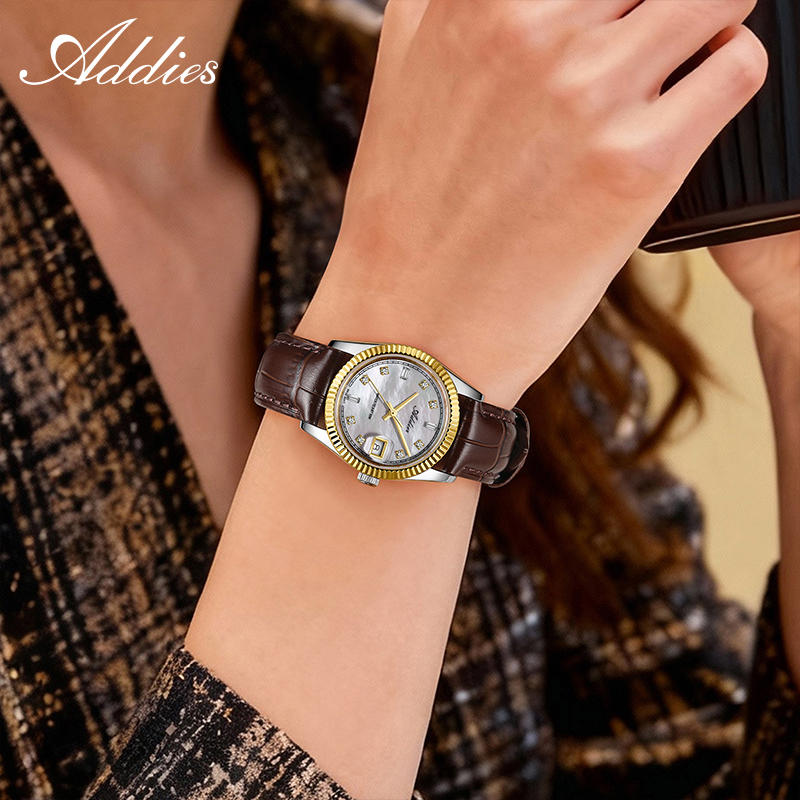 アディーズ 585 クォーツ女性用腕時計 28 ミリメートル - Waterproof Diving Watch のレビューと価格