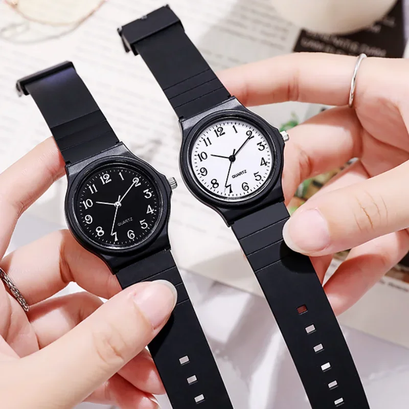 シンプルなブランドクォーツ時計女性学生レディース腕時計ファッ - Minimalist Thin Watch のレビューと価格