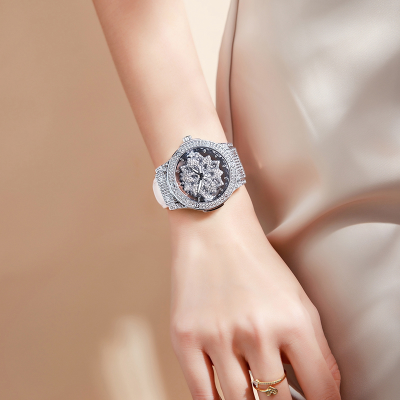 ブランドの女性用腕時計ダイヤモンドウォッチクォーツ時計ファッ - Smartwatch Branded Watches For Women のレビューと価格