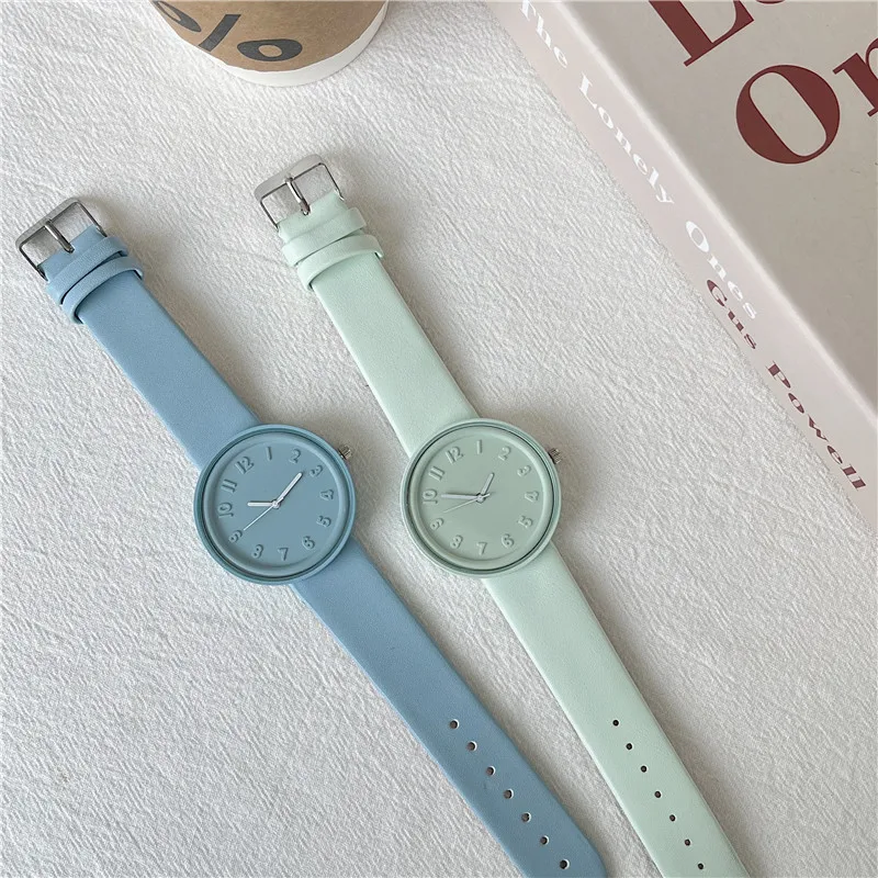 マカロンカラーシリーズレディース腕時計高品質ファッションクォ - Minimalist Thin Watch のレビューと価格