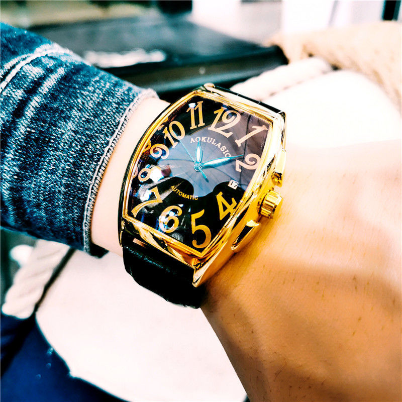 豪華なメンズ機械式時計、樽型スケルトンレザーストラップメンズ - Cartier Watch Tank のレビューと価格