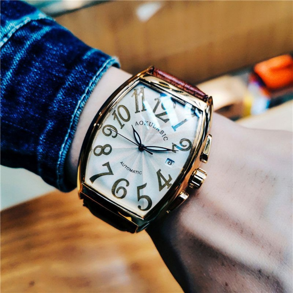 豪華なメンズ機械式時計、樽型スケルトンレザーストラップメンズ - Cartier Watch Tank のレビューと価格
