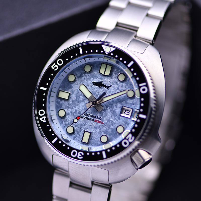 2025年限定版腕時計 スノーフレークアバロン パーソナライ - Waterproof Diving Watch のレビューと価格